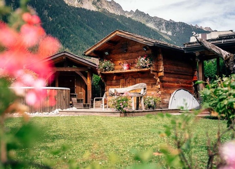 Vacances romantiques avec surprise gourmande et spa à Chamonix - 3* - 2