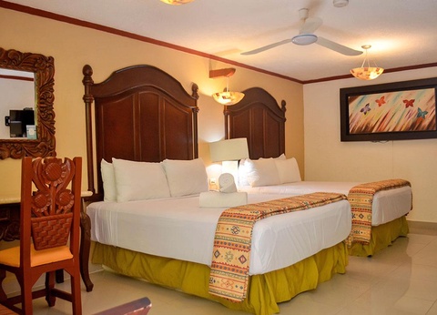 Las Golondrinas 4* - 5