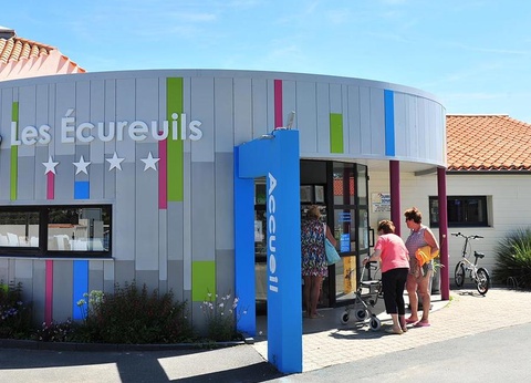 Camping Les Ecureuils, 4* - 4