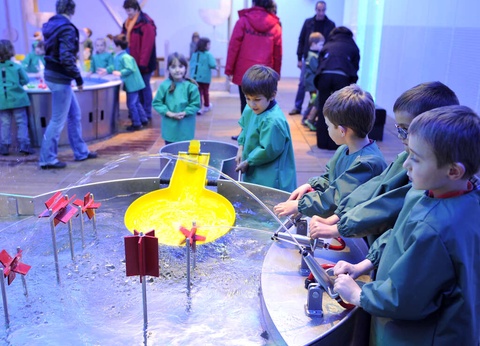 À La conquête des volcans en Auvergne avec entrées à Vulcania (27 minutes en voiture) - 3* - 18