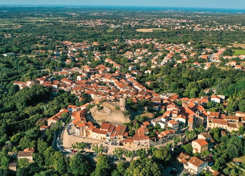 Camping des Albères, 4* - 50