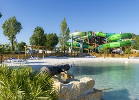 Aunis Club Vendée, 4* - 5