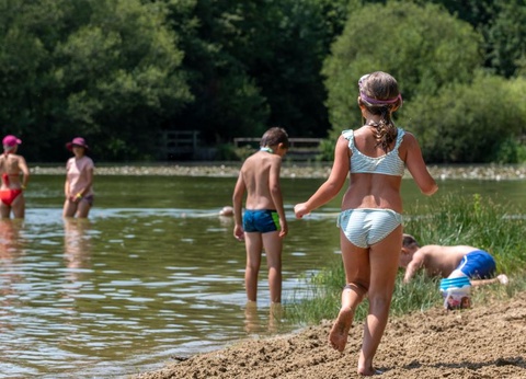 Flower Camping Côté Lac, 3* - 35