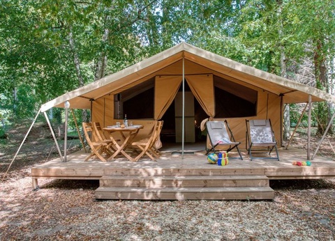 Flower Camping La Sagne 3* - 86