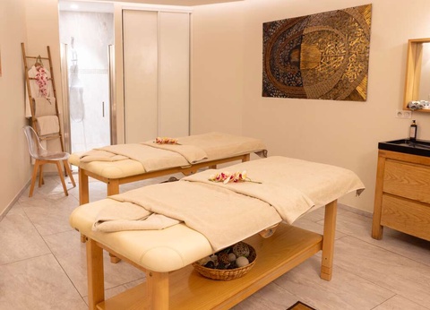 ÉChappée relaxante au coeur de Cannes avec accès au spa - 4* - 3