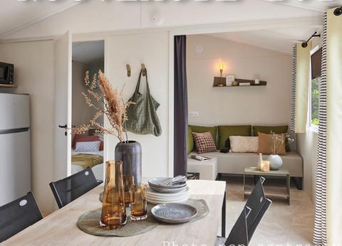 Flower Camping le Kergariou, 3* - 215