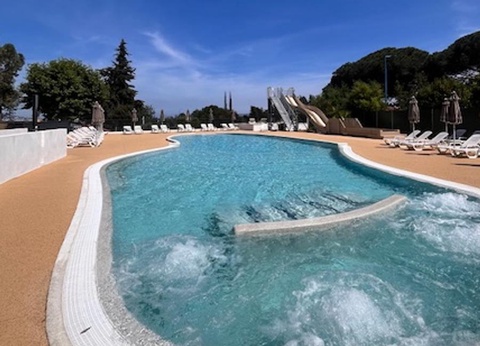 Camping La Provençale, 4* - 5