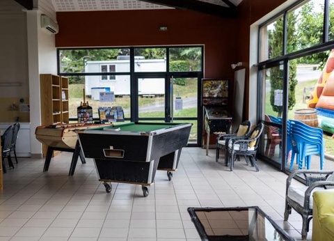 Camping La Grappe Fleurie, 5* - 15