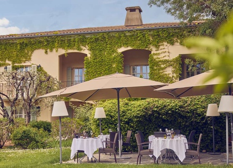 Profitez d'une soirée spéciale Nouvel An avec dîner proche de Cannes - 4* - 3