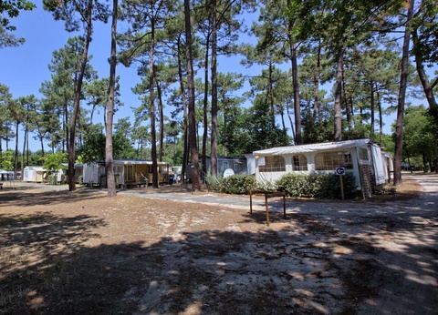 Camping Municipal Les Genêts, 3* - 21