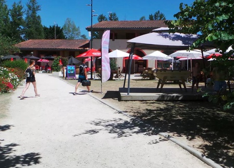 Flower Camping Le Lac De Thesauque, 3* - 31