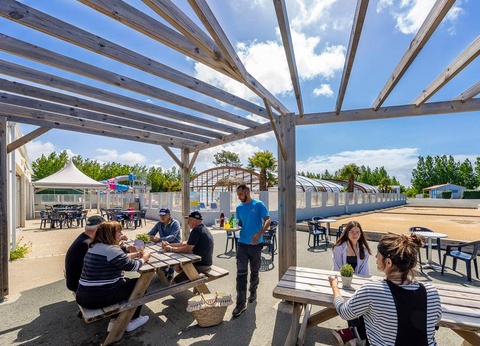 Camping Les Rouillères, 4* - 16