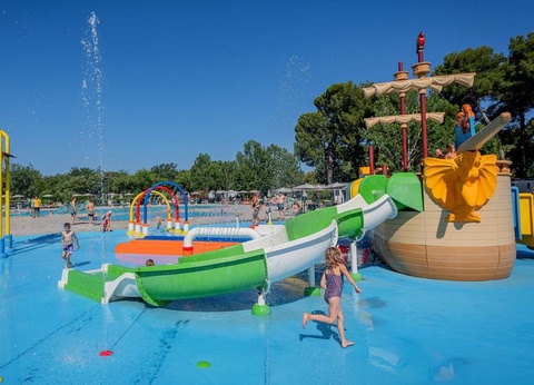 Camping Bi Village, 4* - 102