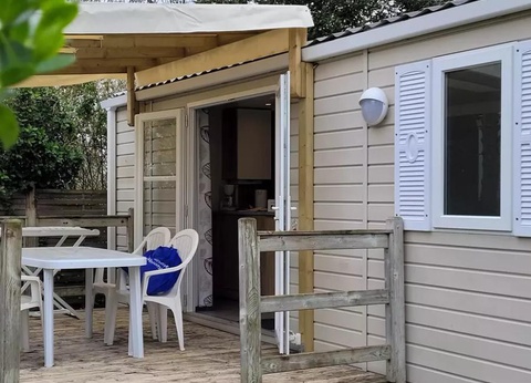 Flower Camping L'Abri-Côtier, 3* - 53