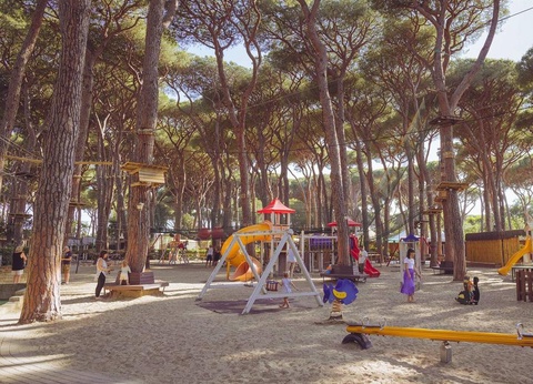 Hu Park Albatros Village, 4* - 81