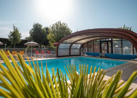 Camping Les Calquières, 4* - 31