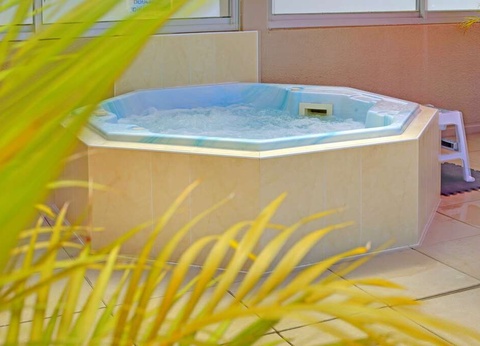 Week-end SPA en front de mer près de Perpignan - 3* - 18