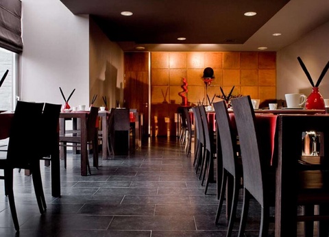 Kom volledig tot rust in het prachtige Genk - 3* - 10