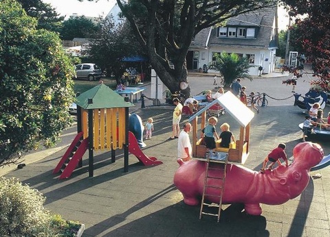 Camping Le Raguènes Plage, 4* - 59