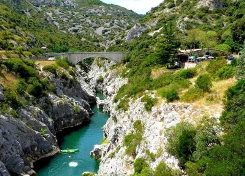 Camping le Domaine de Gajan, 4* - 48