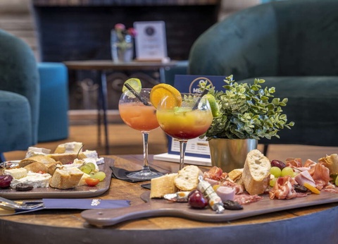 Détente face à la mer à Trouville en Normandie, accès piscine chauffée - 4* - 6