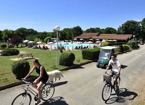 Camping Les Cigales 3* - 34