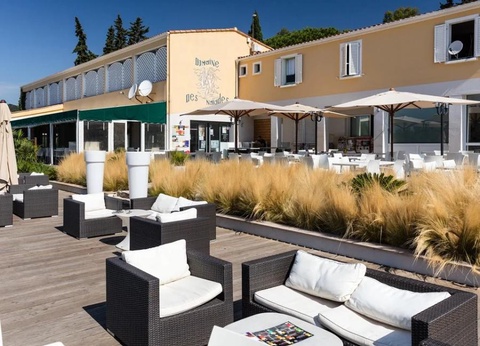 Camping Domaine des Naiades, 5* - 28