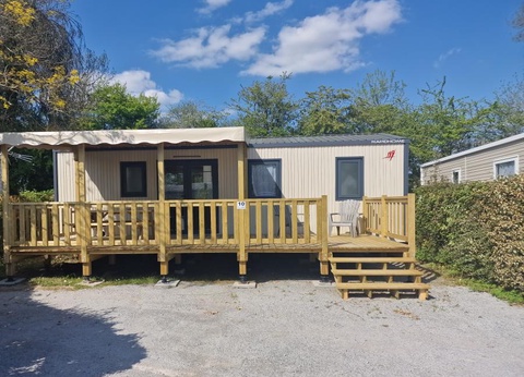 Camping Les P'tites Maisons dans la Prairie, 3* - 21