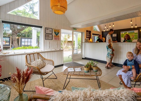 Camping Romanée - Le Châtelet 5* - 36