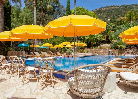 Profitez des belles couleurs du Lavandou et d'un cocktail maison ! - 4* - 17