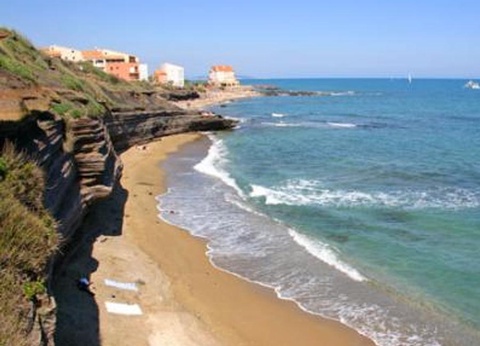 Camping Les Berges du Canal, 4* - 64