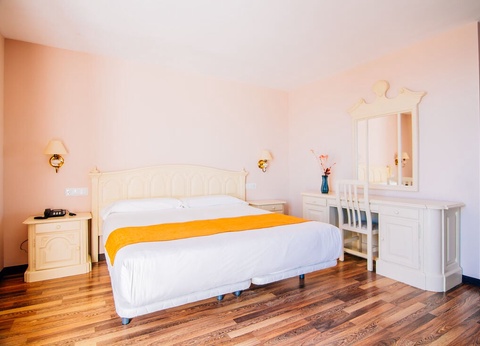 Hôtel Roger de Flor by Seleqtta Hôtels 4* - Sans transport - 3