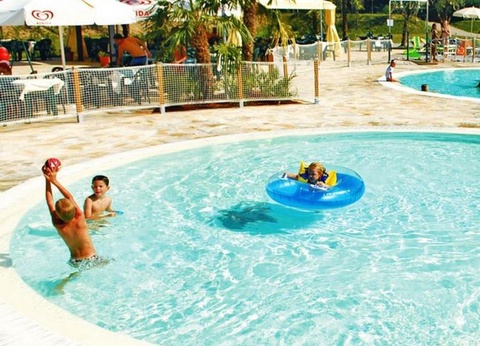 Camping Baia Verde, 4* - 7