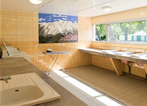 Camping Les Casteillets, 3* - 28