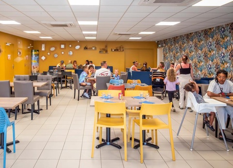 Camping Le Nid d'Eté, 4* - 270