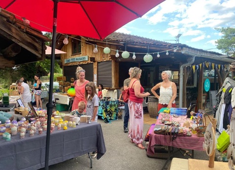 Camping Relais du Léman Pausado, 3* - 63