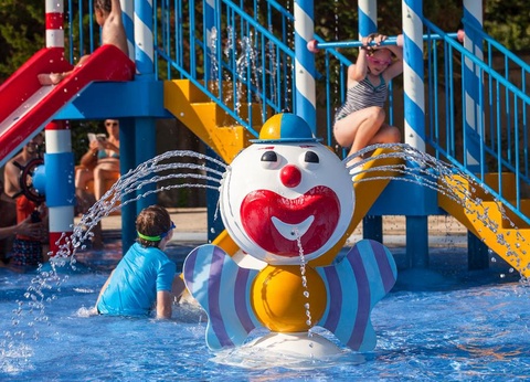 Camping Les Amiaux, 4* - 7