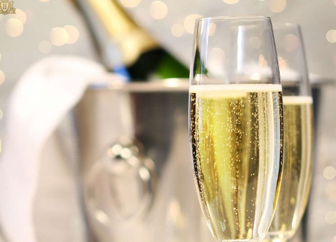 Weekend en amoureux avec champagne et accès Spa en suite à Dinan - 3* - 15