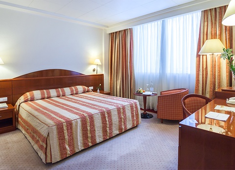 Hôtel El Mouradi Africa 5*, Logement-Petit Déjeuner - 5