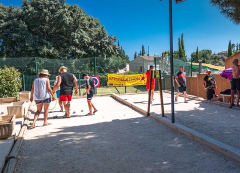 Camping Mas de Pierredon 5* - 64