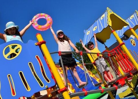 Camping La Roseraie, 4* - 69