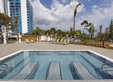 Hôtel BG Tonga Tower Design Hotel & Suites 4* - 9