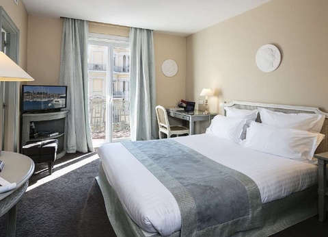 Séjour à Cannes dans un superbe 4 étoiles avec dégustation de vin - 4* - 18