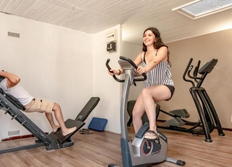 Flower Camping Au Bois des Biches, 4* - 35