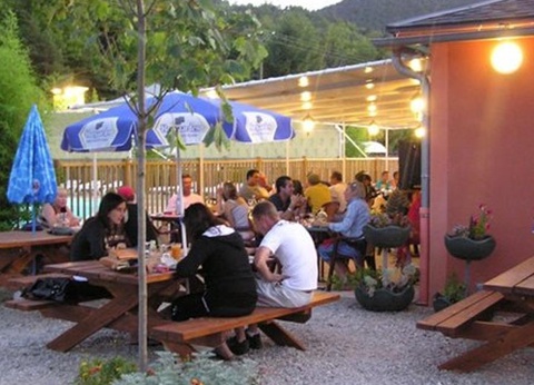 Camping La Dourbie, 4* - 10