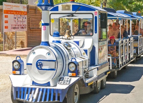 Camping Le Castellas, 4* - 28