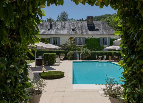 Escapade avec spa et dîner à Auriac-du-Périgord en Dordogne - 3* - 13