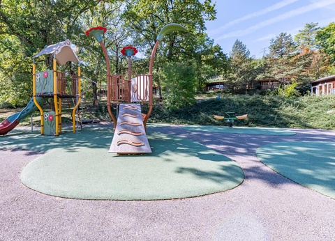 Camping Paradis Les Gorges du Haut Bugey, 4* - 9