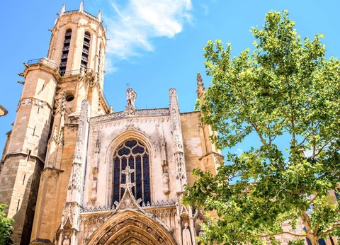 Escapade 4* détente et romantique dans un domaine boisée en Provence - 4* - 12