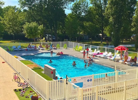 Camping La Cigaline, 3* - 8